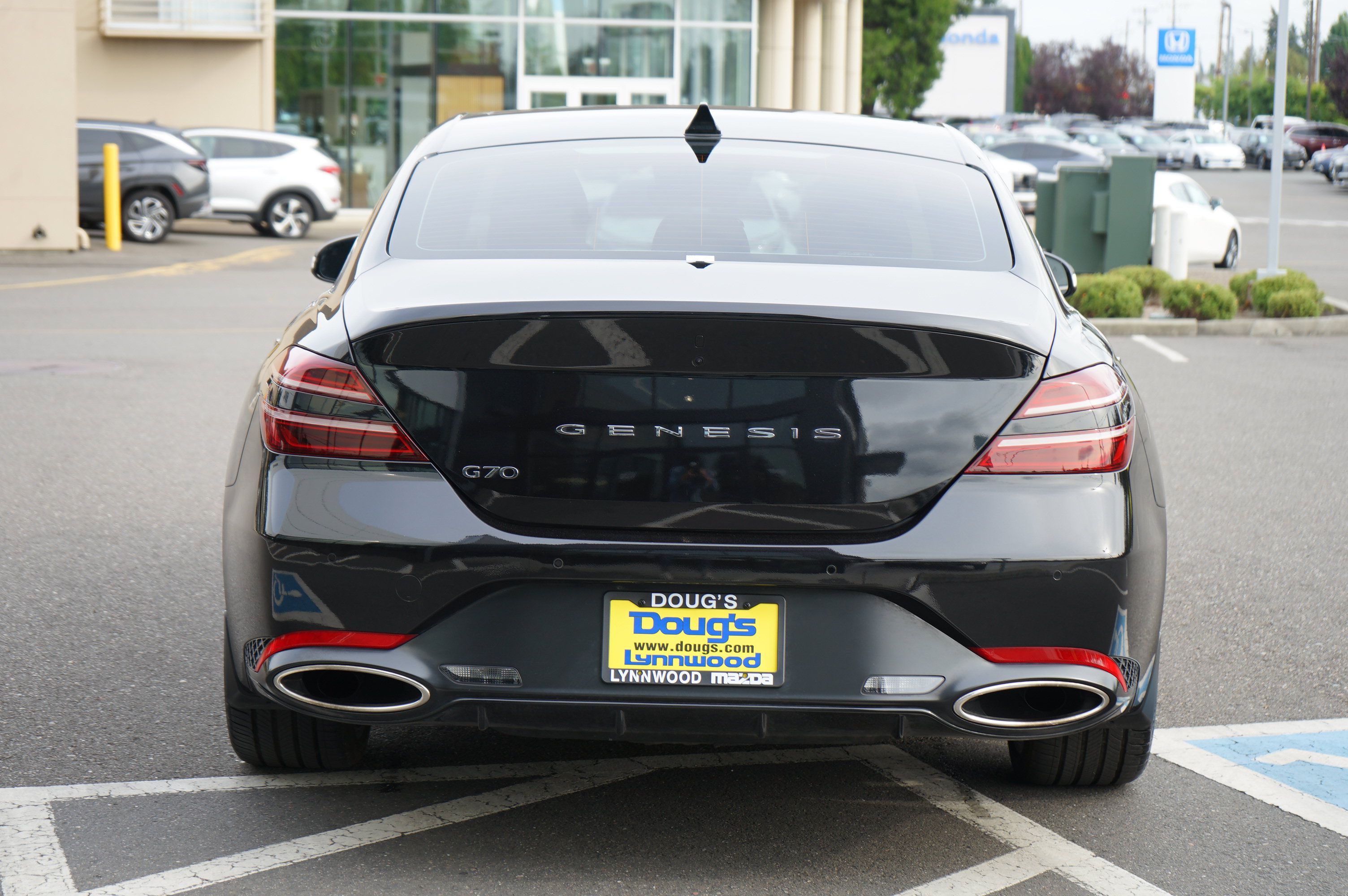 Used 2025 Genesis G70 2.5T w/ Sport Prestige Package RWD image 4