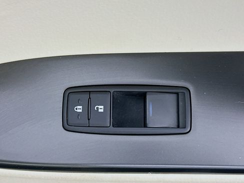 Used 2023 Lexus GX 460 Premium image 29