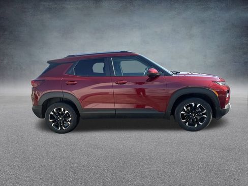 Used 2023 Chevrolet TrailBlazer LT w/ Convenience Package image 7