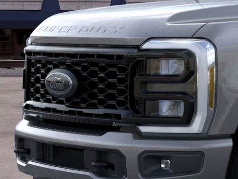 New 2026 Ford F250 XLT AWD/4WD image 17