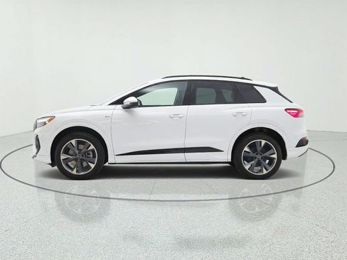 Used 2023 Audi Q4 e-tron Premium Plus w/ Premium Plus AWD/4WD image 8
