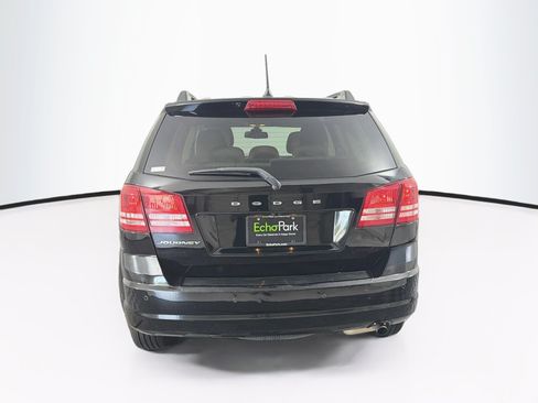 Used 2020 Dodge Journey SE w/ SE Popular Equipment Group FWD image 7