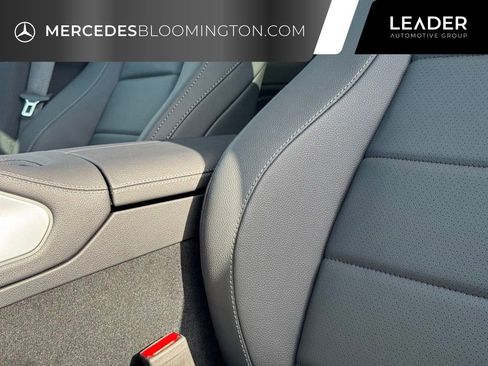 Used 2025 Mercedes-Benz GLS 450 GLS 450 image 35