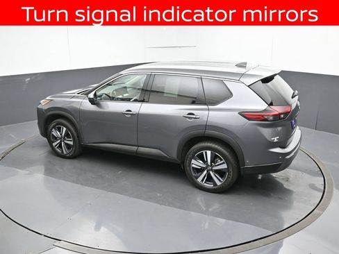 Used 2024 Nissan Rogue SL AWD/4WD image 48