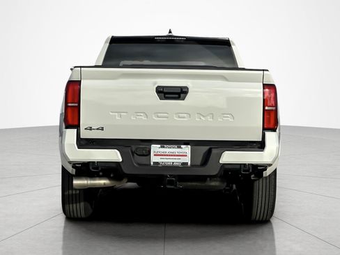 Certified 2025 Toyota Tacoma SR5 image 4