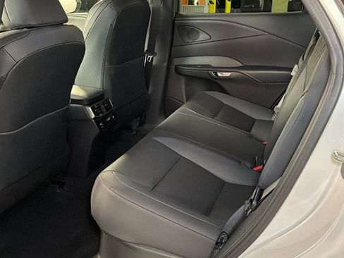 Used 2025 Lexus RX 350 Premium image 16