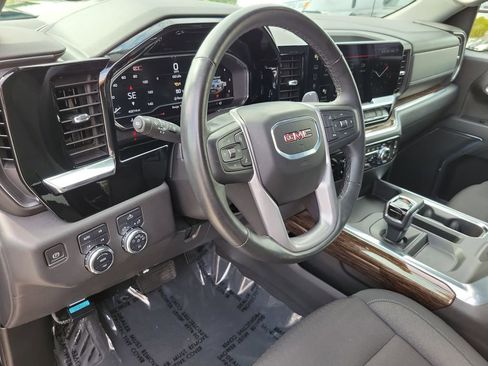 Used 2024 GMC Sierra 1500 Elevation w/ X31 Off-Road Package image 20