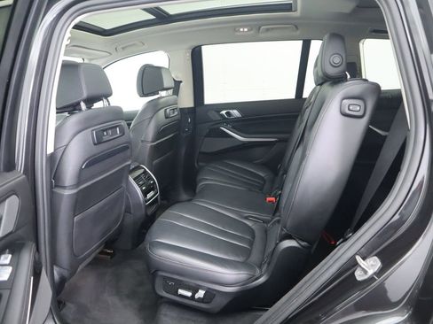 Used 2021 BMW X7 xDrive40i image 22