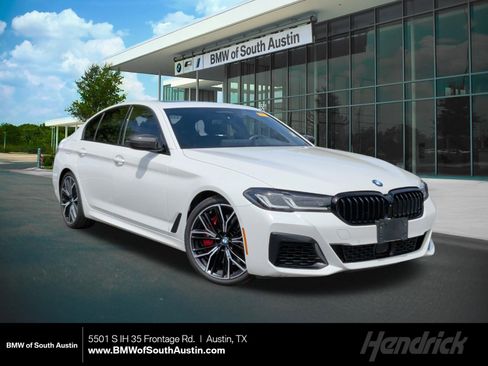 Used 2022 BMW M550i xDrive w/ Dynamic Handling Package AWD/4WD image 1