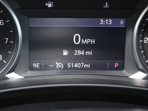 Used 2024 GMC Terrain SLT image 10