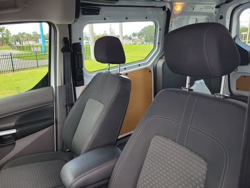 Used 2019 Ford Transit Connect XLT w/ Trailer Tow Package FWD image 17