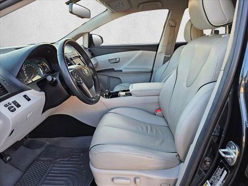 Used 2014 Toyota Venza XLE w/ Tow Prep Package AWD/4WD image 14