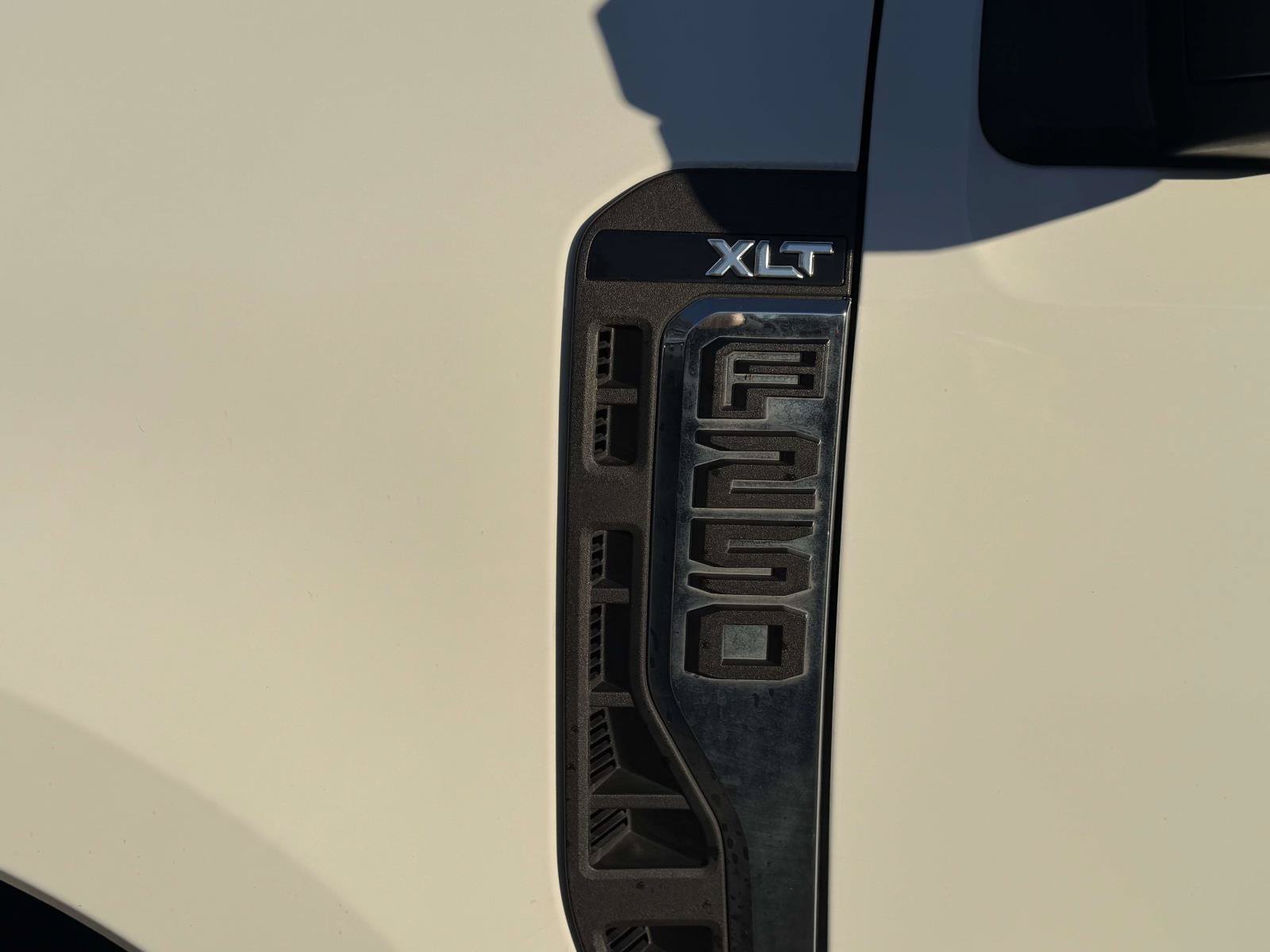 Used 2023 Ford F250 XLT AWD/4WD image 7