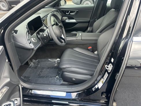 New 2026 Mercedes-Benz E 350 4MATIC Sedan image 10