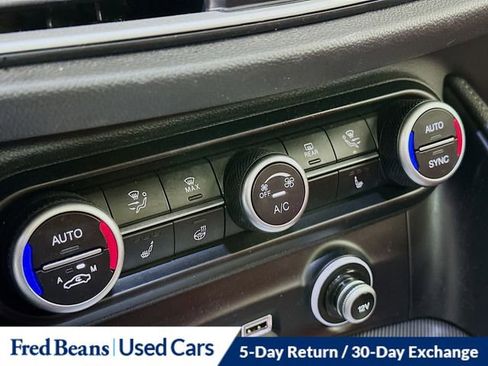 Used 2022 Alfa Romeo Stelvio Veloce image 18