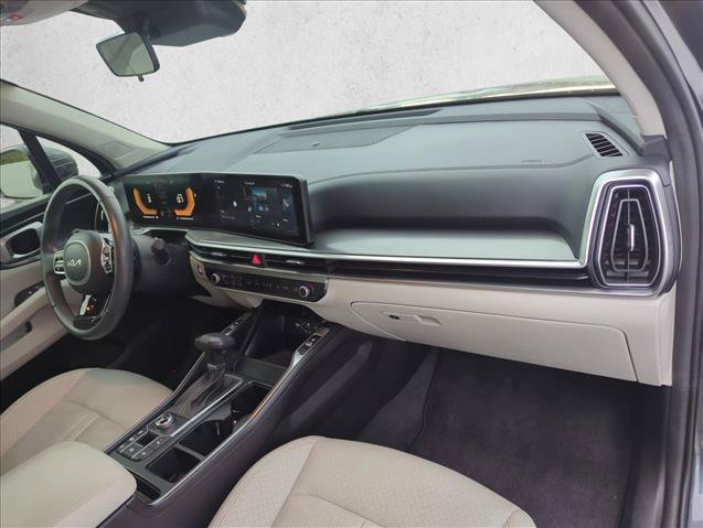 Used 2024 Kia Sorento S FWD image 27