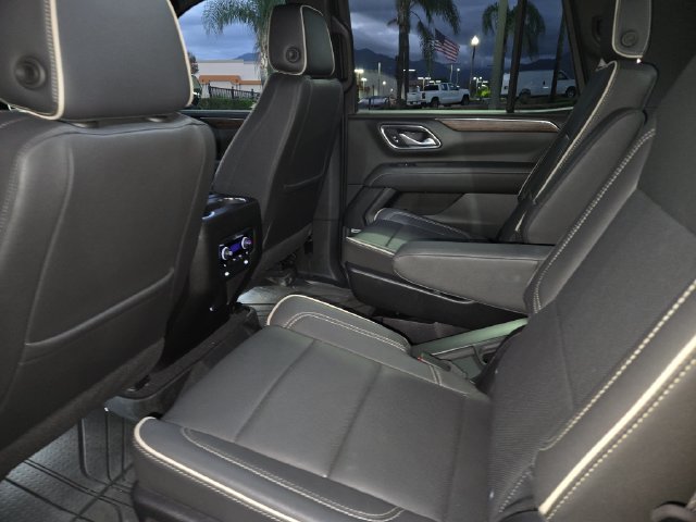 Used 2024 Chevrolet Tahoe Premier RWD image 4