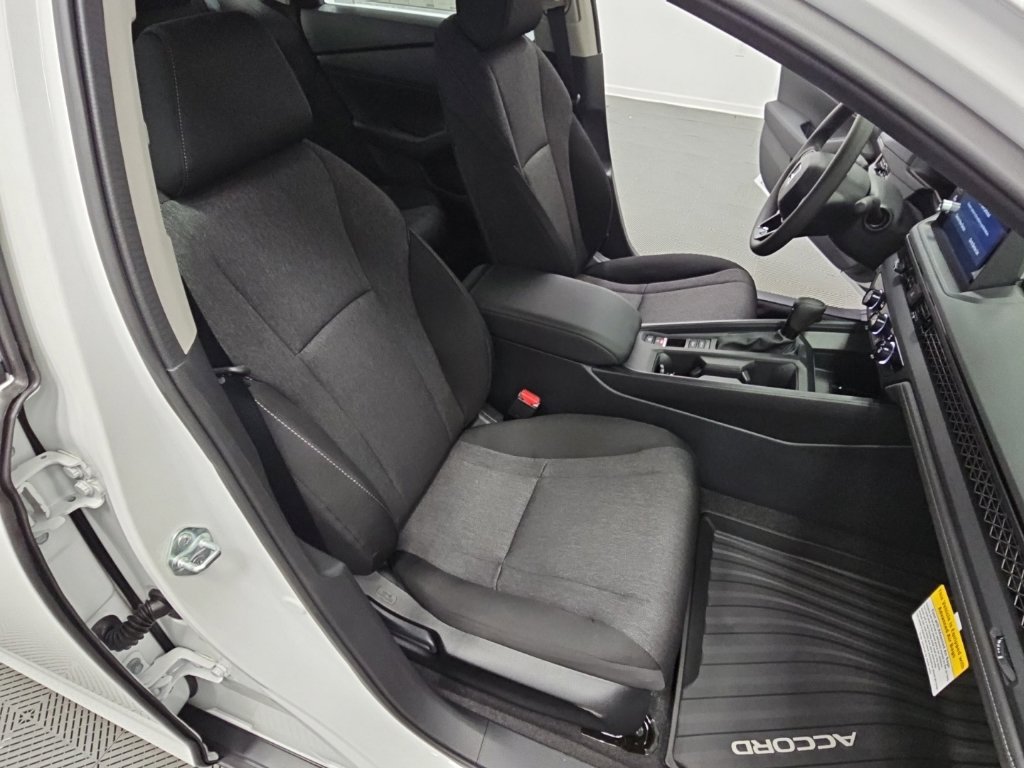 New 2026 Honda Accord LX image 35