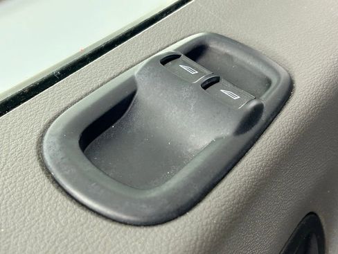 Used 2024 Ford Transit 250 148 Medium Roof image 31