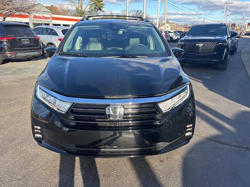 Used 2023 Honda Odyssey Elite image 14