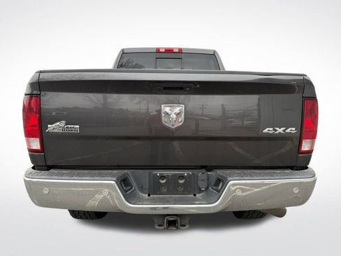 Used 2018 RAM 2500 Big Horn image 5