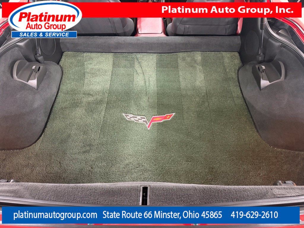 Used 2007 Chevrolet Corvette Coupe w/ Preferred Equipment Group RWD image 28