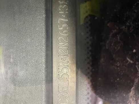 Used 2002 Chrysler Sebring LXi image 37