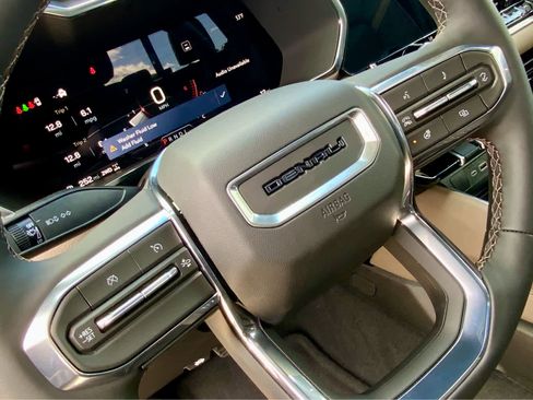 New 2026 GMC Canyon Denali image 41