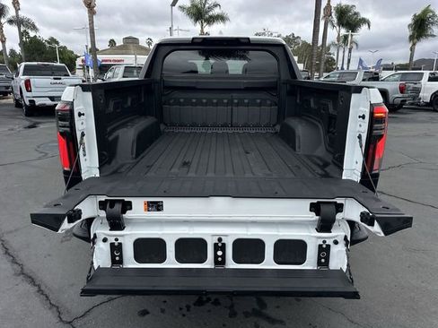 New 2025 GMC Sierra EV Denali image 27