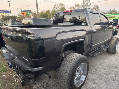 Used 2014 GMC Sierra 1500 Denali w/ Suspension Package, Off-Road image 10