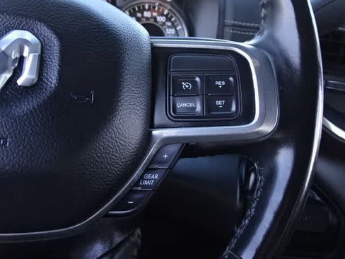 Used 2022 RAM 2500 Laramie AWD/4WD image 37