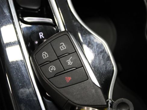 Used 2022 Buick Envision Preferred FWD image 51