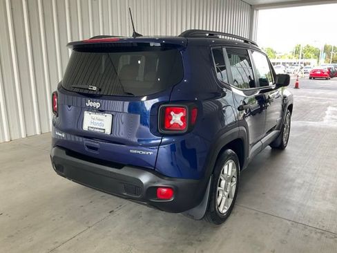 Used 2020 Jeep Renegade Sport w/ Sport Appearance Group FWD image 19