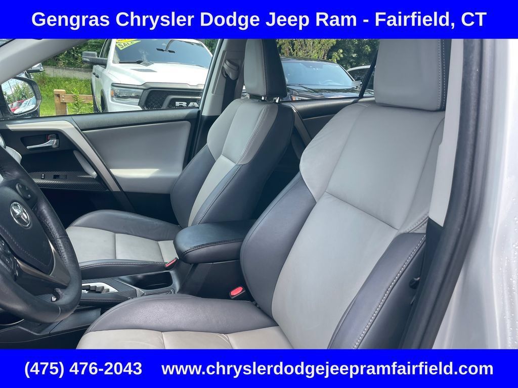 Used 2015 Toyota RAV4 Limited AWD/4WD image 46