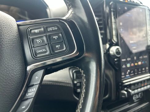 Used 2022 RAM 2500 Limited AWD/4WD image 14