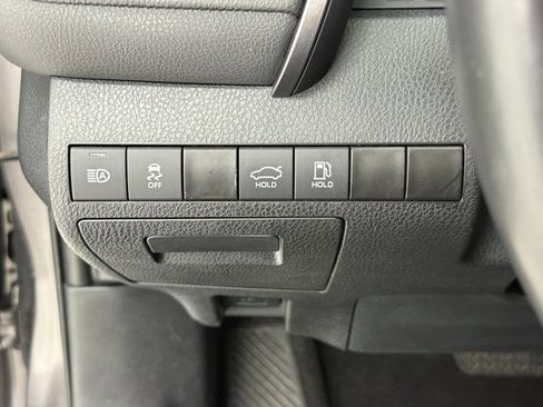 Used 2023 Toyota Camry XSE image 10