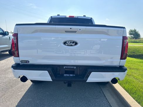 New 2026 Ford F150 XLT w/ Equipment Group 302A MID AWD/4WD image 9
