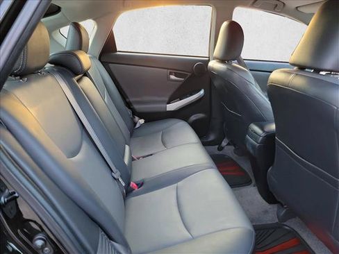 Used 2014 Toyota Prius Four FWD image 13