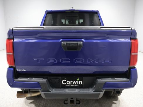 Used 2024 Toyota Tacoma TRD Off-Road image 3