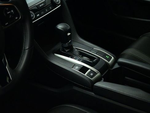 Used 2021 Honda Civic Sport image 18