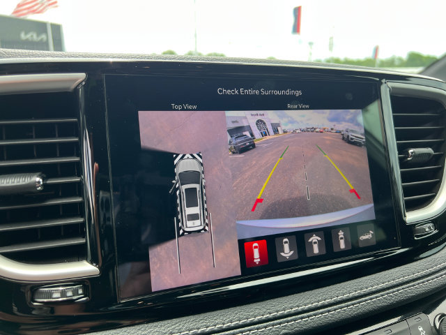 New 2026 Chrysler Pacifica Select w/ S Appearance Package FWD image 18