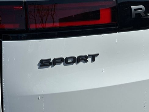 New 2026 Land Rover Range Rover Sport Dynamic SE image 14