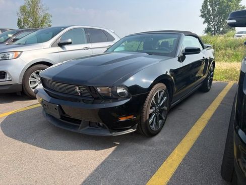 Used 2011 Ford Mustang GT Premium w/ 402A Rapid Spec Order Code RWD image 9