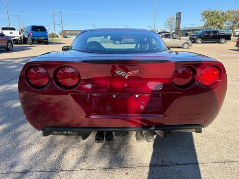 Used 2007 Chevrolet Corvette Coupe image 6