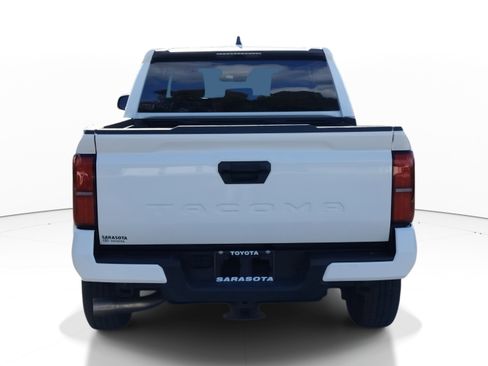 Used 2024 Toyota Tacoma SR5 image 5