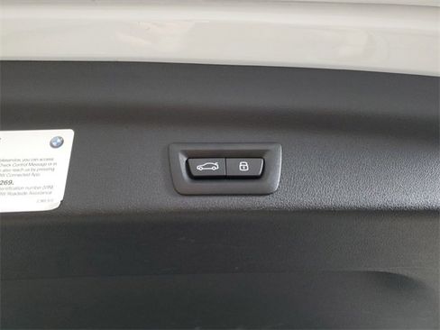 Used 2025 BMW X1 xDrive28i image 8