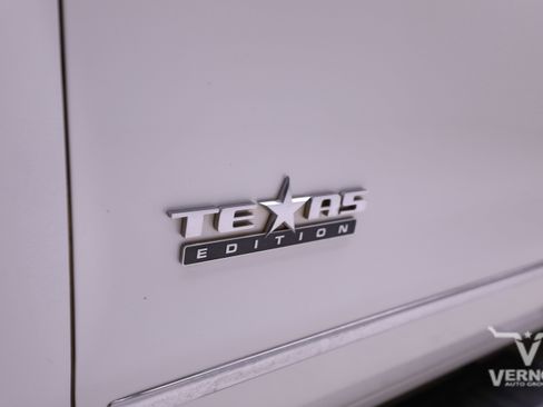 Used 2017 GMC Sierra 1500 SLT w/ Texas SLT Premium Package image 10