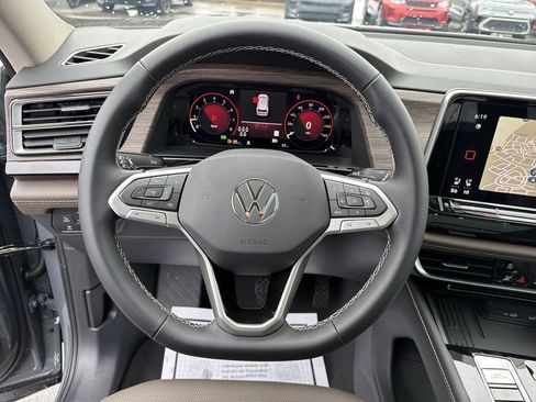 New 2026 Volkswagen Atlas SEL image 28