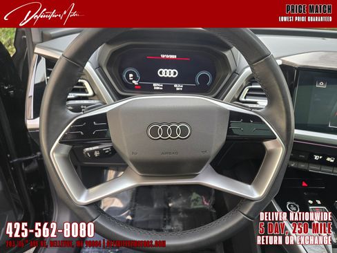 Used 2022 Audi Q4 e-tron Prestige image 31