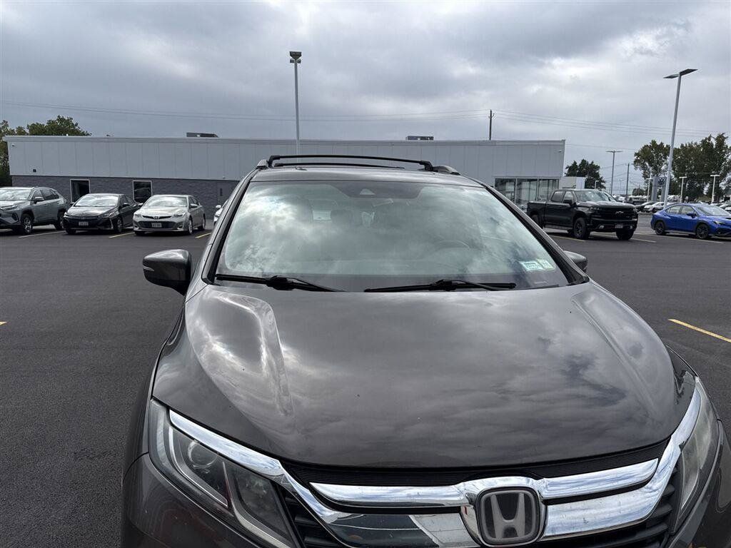 Used 2018 Honda Odyssey EX-L image 3